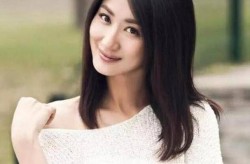 书房自拍带你参观郭珍霓的豪宅室内装修豪华气派休闲区能俯瞰整个花园
